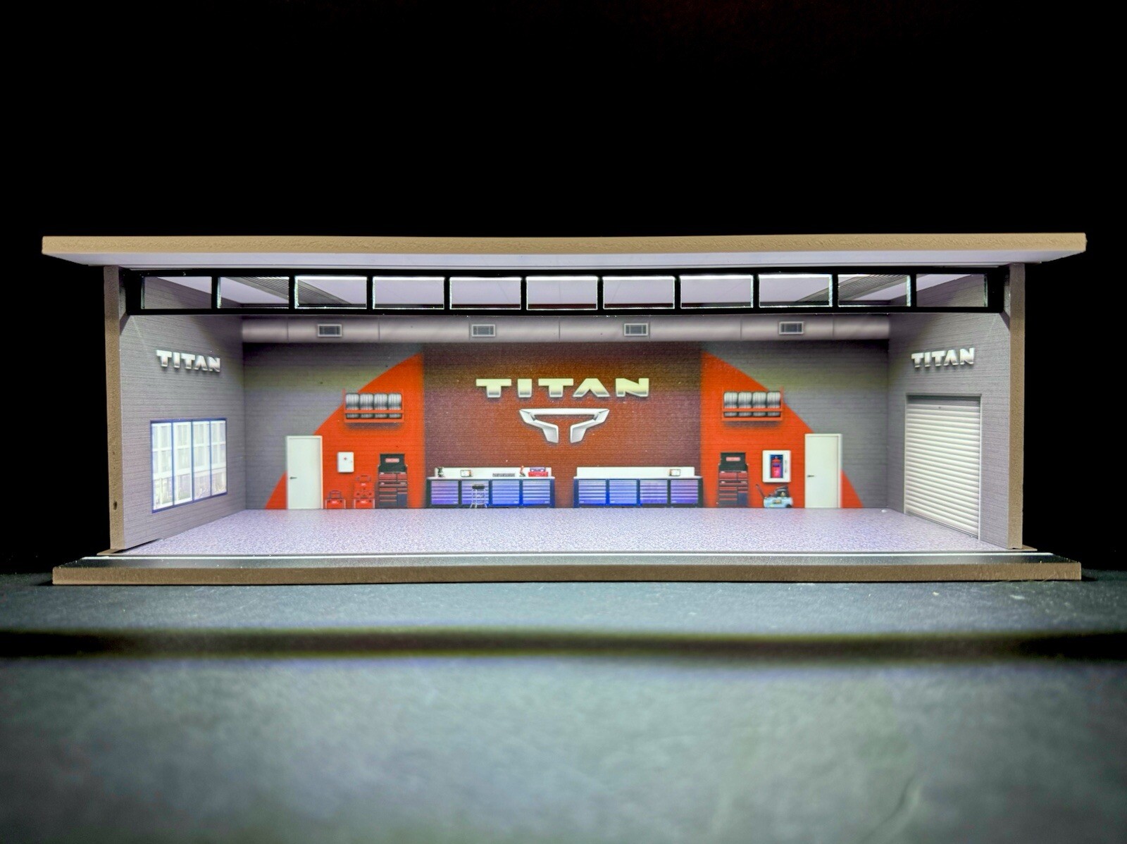 Nissan Titan Theme FOR Hot Wheels 1:64 Model Diorama Garage LED Lighting