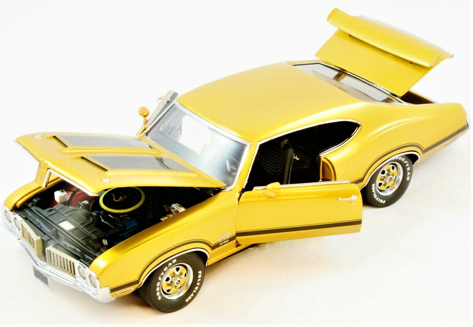 Oldsmobile 442 OLDS Race Car Custom Built1 24Model18Hot Rod12Carousel GOLD1966