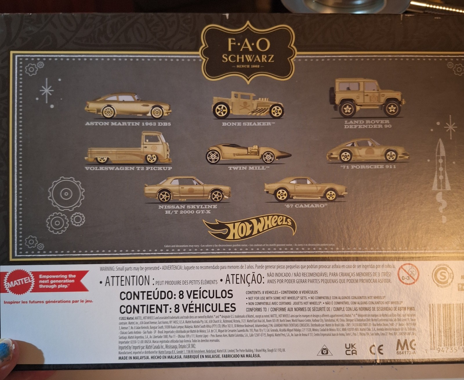 Hot Wheels FAO Schwarz 160 Years 8-Car Gift Set Gold Box Mattel