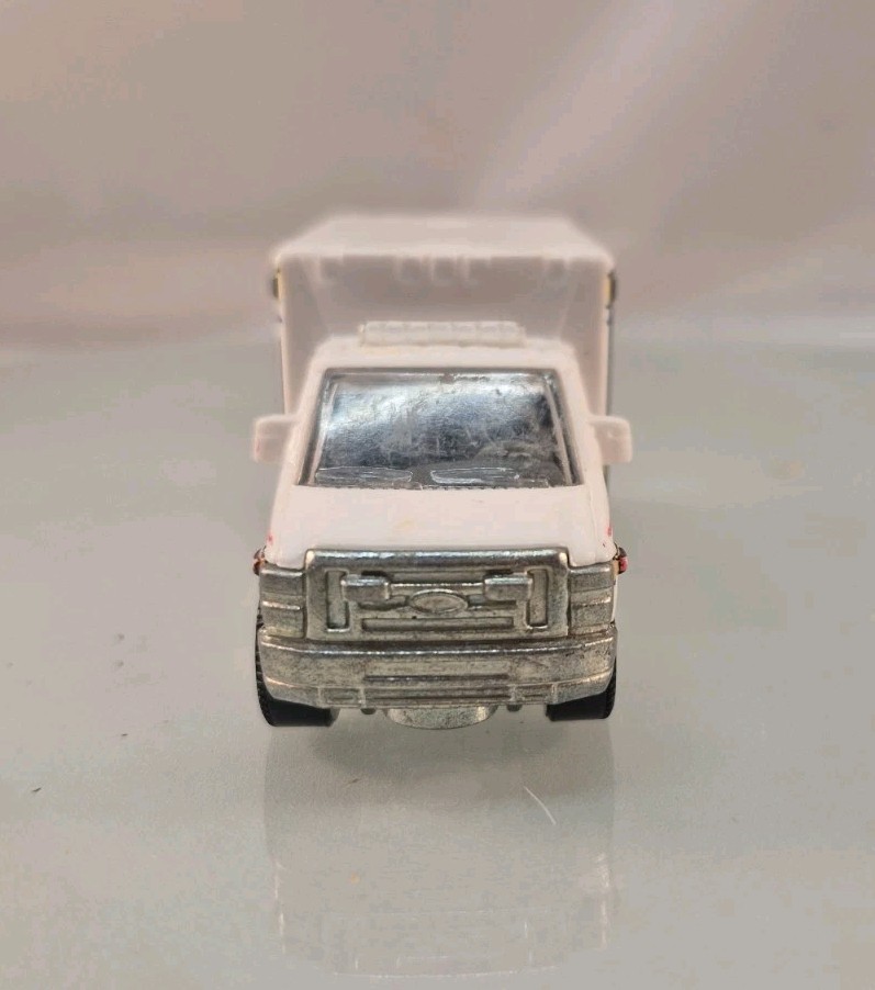 Ford E-350 Ambulance MBX Heroic Rescue & EMT 5-Pack “SUAS” White – 2015