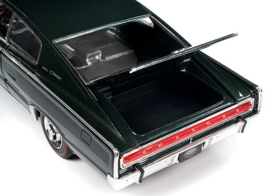 1966 Dodge Charger GREEN 1:18 1320