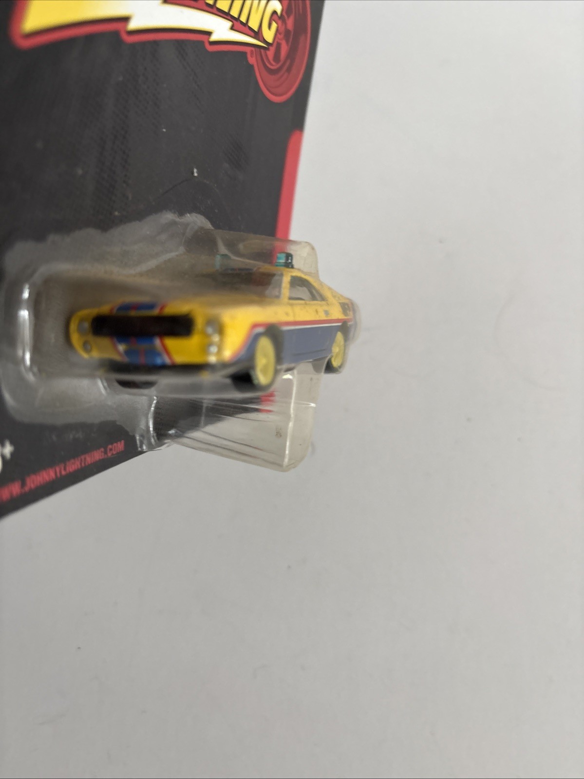 JOHNNY LIGHTNING 2010 FOREVER 64 SERIES MAD MAX 1968 AMC AMX