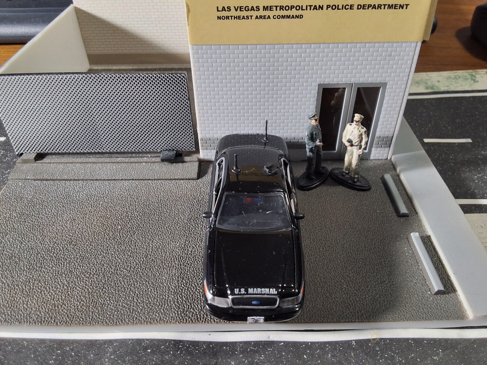 Greenlight Police Ford Crown U.S.MARSHAL SLICK TOP plate reader Custom unit!