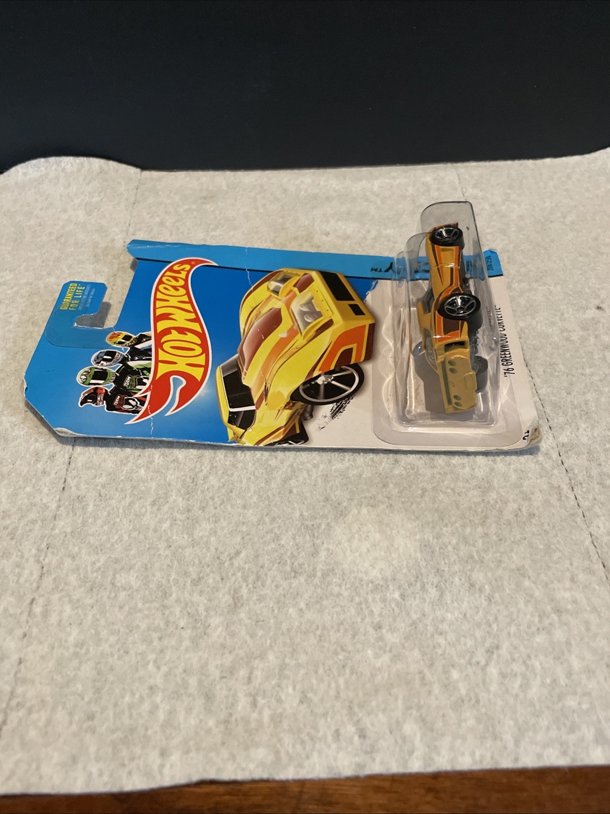 Hot Wheels HW Showroom ’76 Greenwood Corvette Sealed Yellow