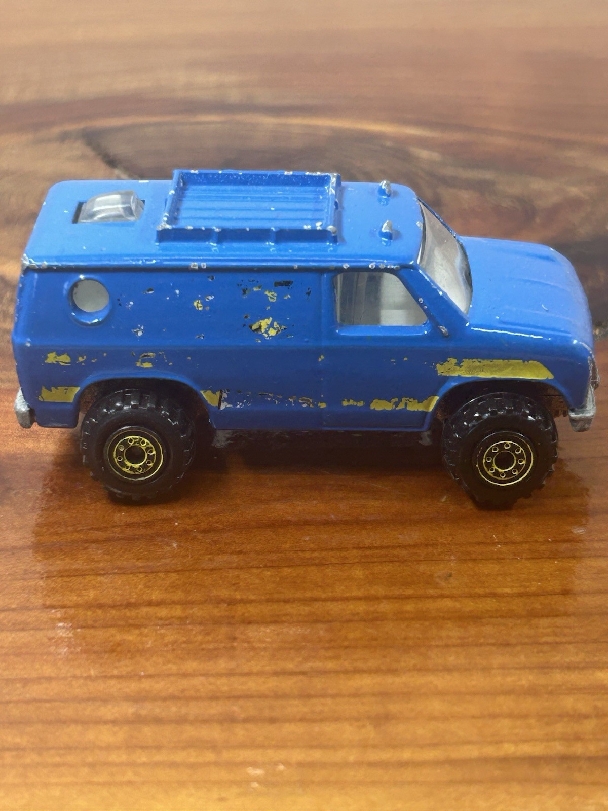 Hot Wheels 1990 Simpsons Family Camper Scene Machine Baja Breaker #9113