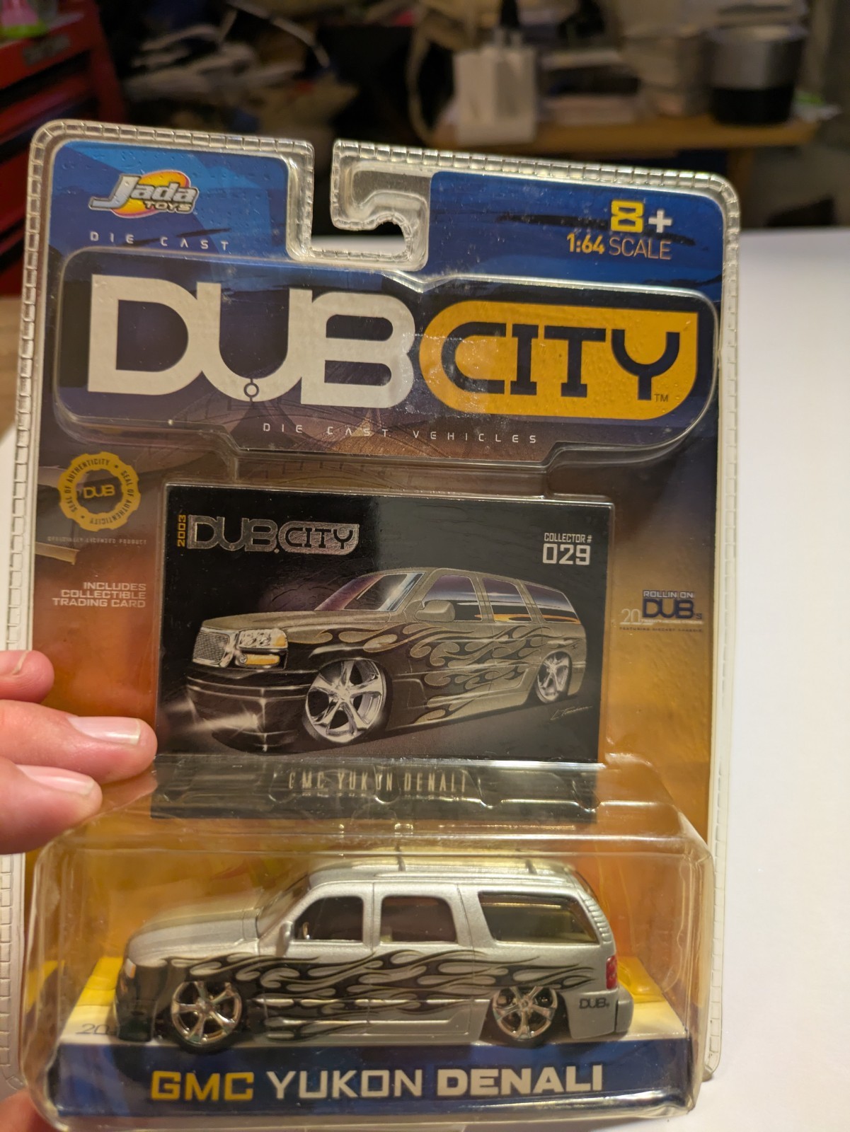 JADA Toys 2003 DUB CITY GMC YUKON DENALI – Silver/Black Flames sealed package#29