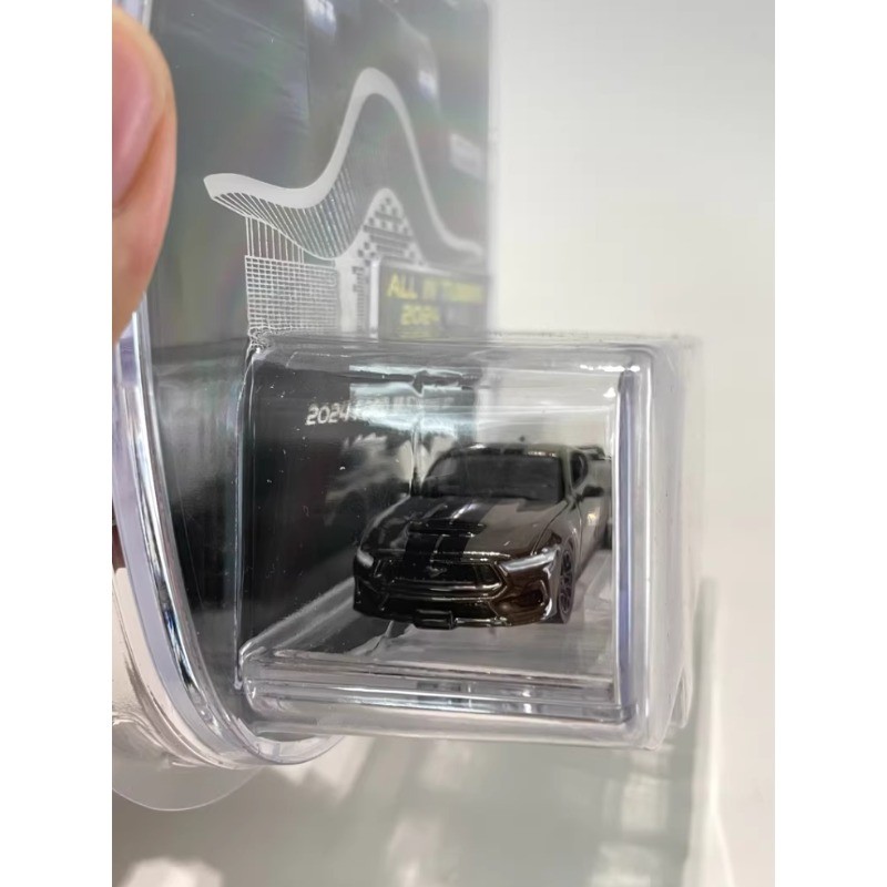 2PCS Greenlight 1:64 Dodge Challenger Srt Hellcat Ford Mustang GT Chrome Car