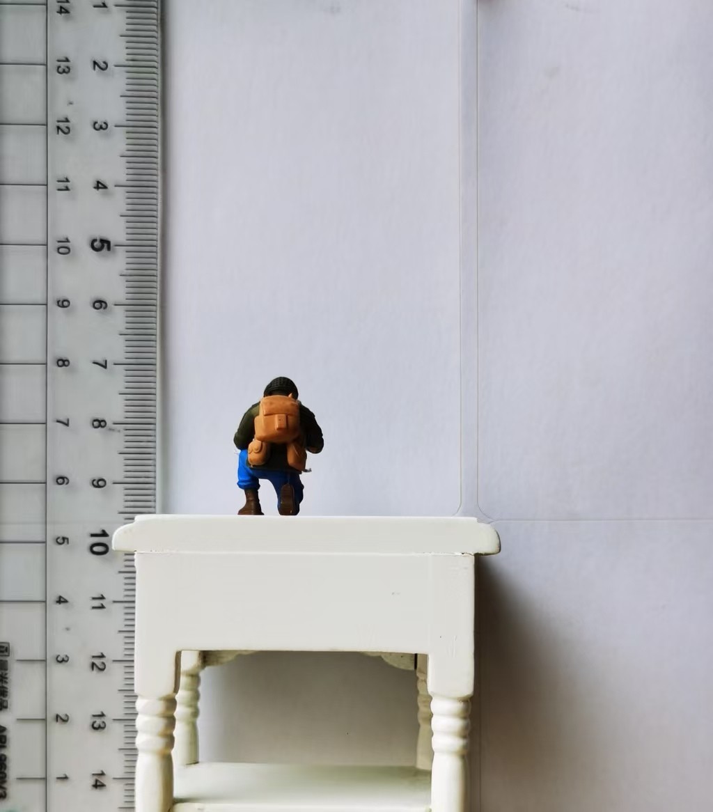 MRY-SFW 246 1/64 Hand Painted Mini Figure Tiny Scale Model Diorama Accessory