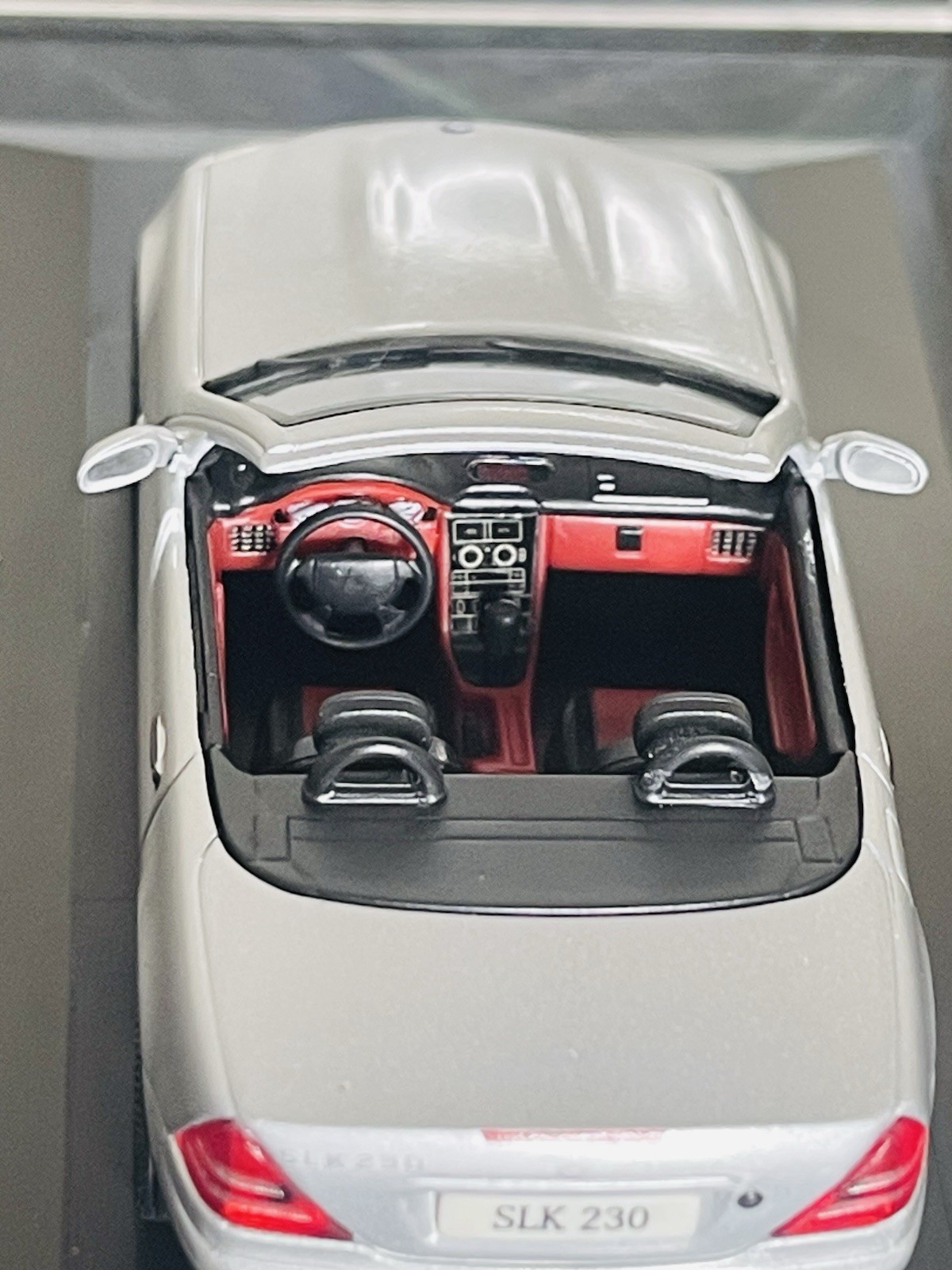 Herpa 1/43 Mercedes Benz SLK 230 Die Cast Grey With Hard Top Dealer Edition