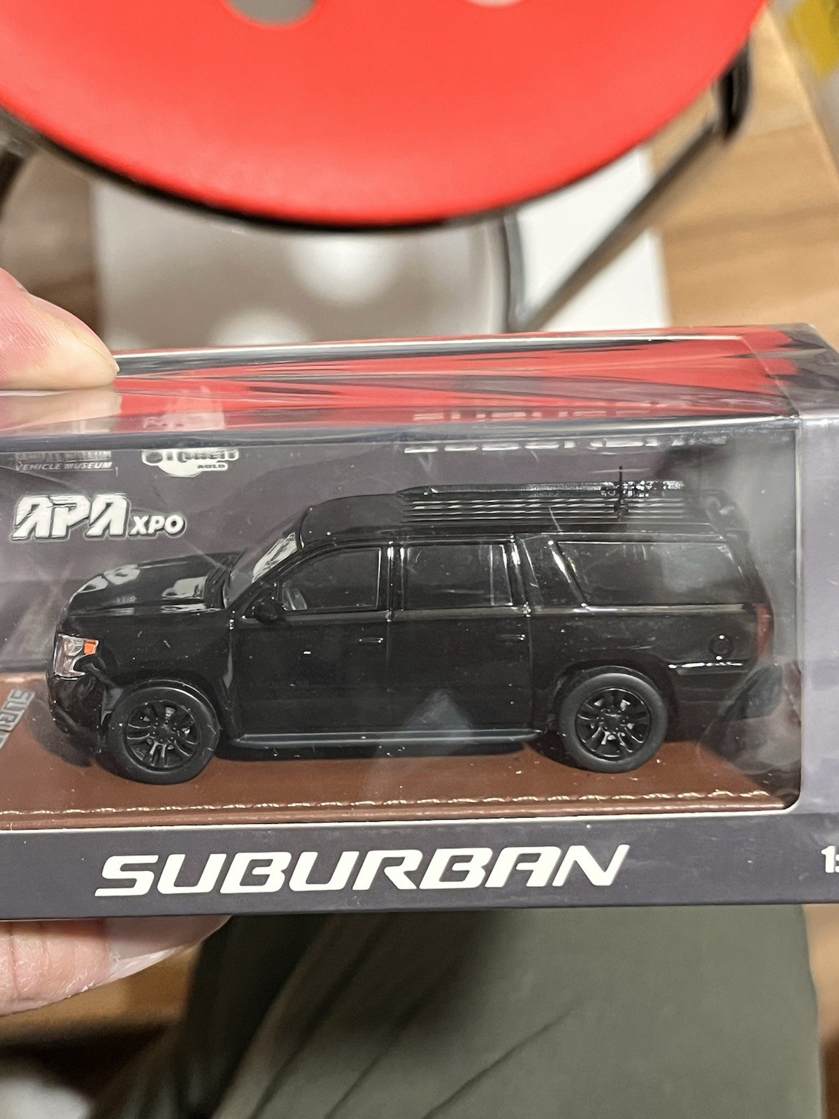 1:64 Scale GOC Chevrolet Suburban Unmarked Unit Black Diecast Model Car