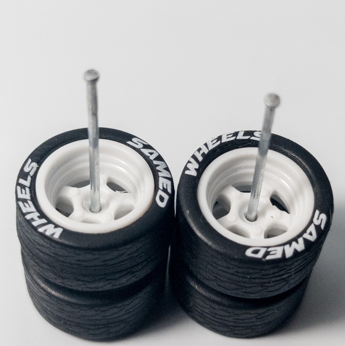 White 12mm Lettered 5 spoke wheels – 12/12mm for Hot Wheels