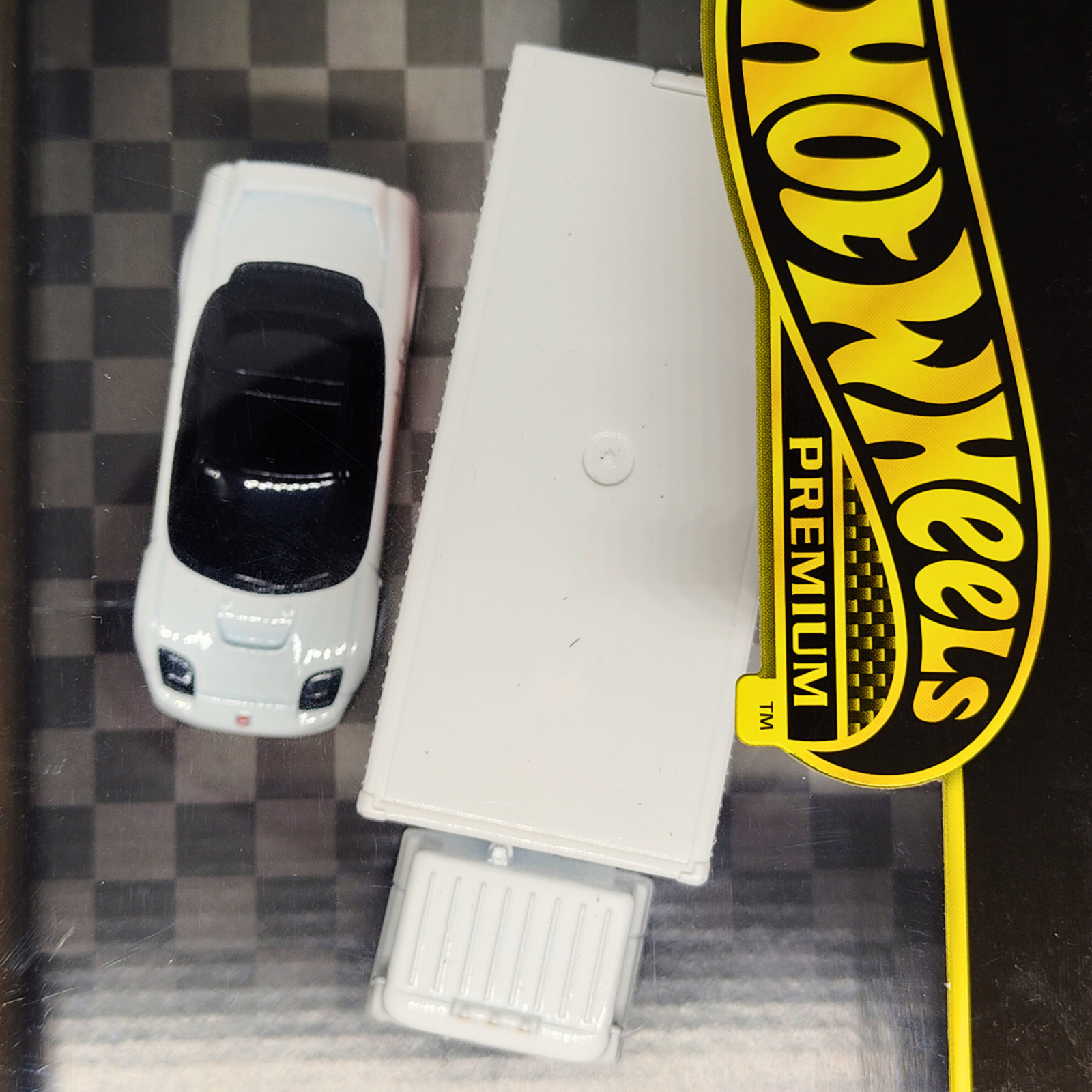 Hot Wheels 2025 Premium Collector Diorama Honda Set Civic Type-R, NSX-R, S2000