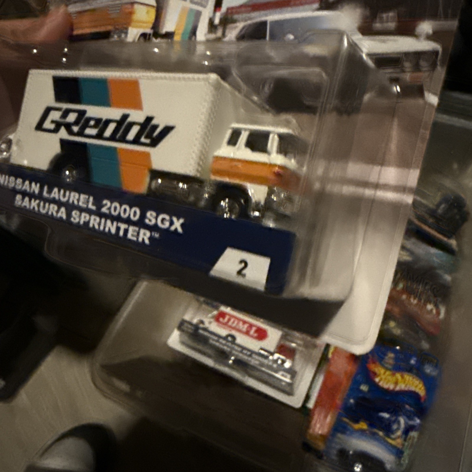 NM Hot Wheels Premium Team Transport Nissan Laurel 2000 SGX & Sakura Sprinter