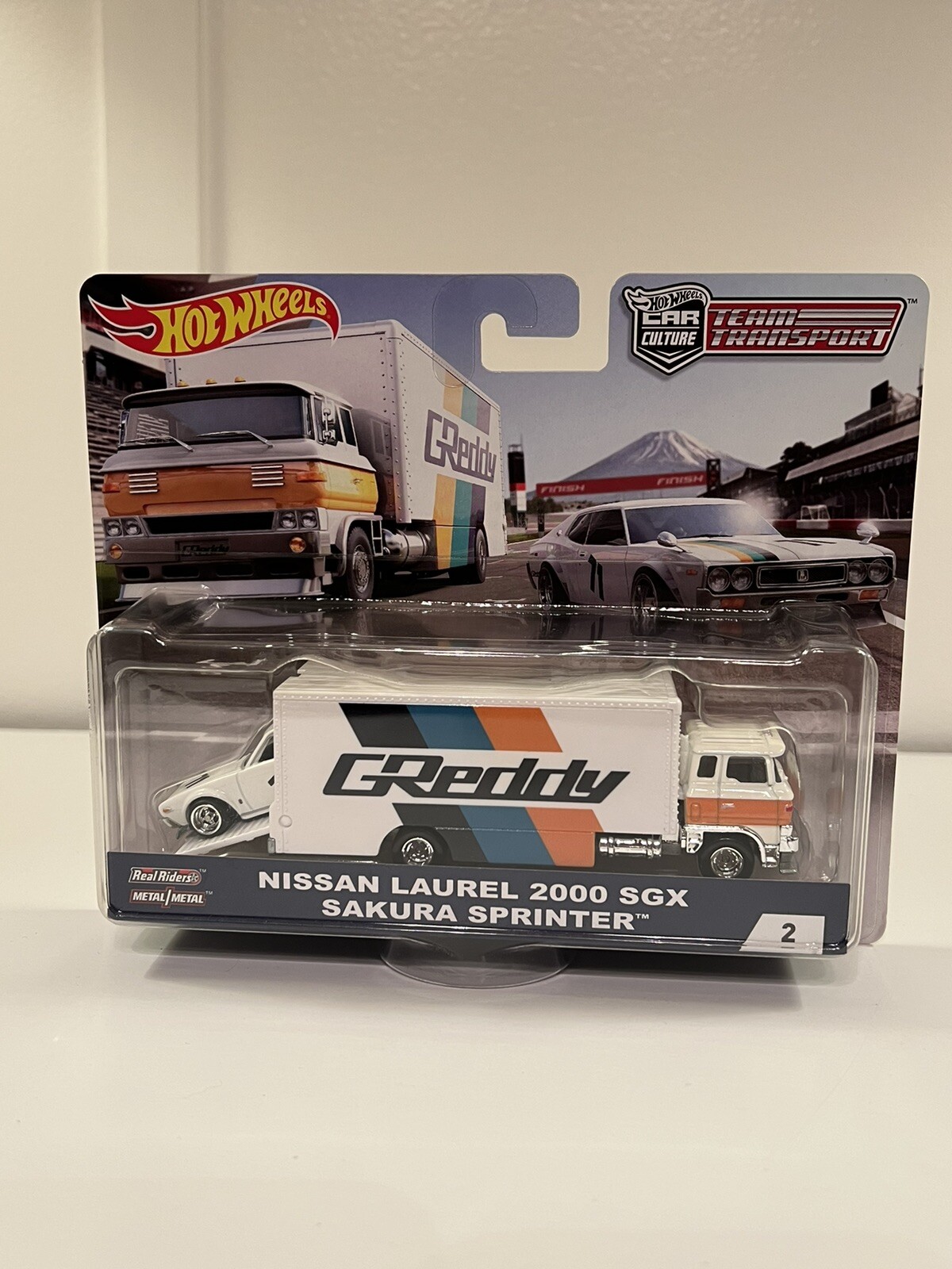 Hot Wheels Team Transporter Nissan Laurel 2000 SGX Sakura Sprinter NEW