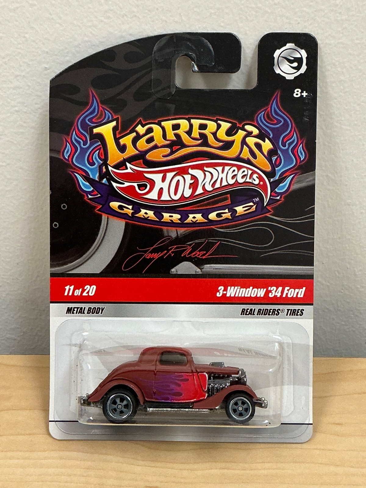 2009 Hot Wheels Larry’s Garage 3-Window ‘34 Ford Int Chase w/Real Riders Read