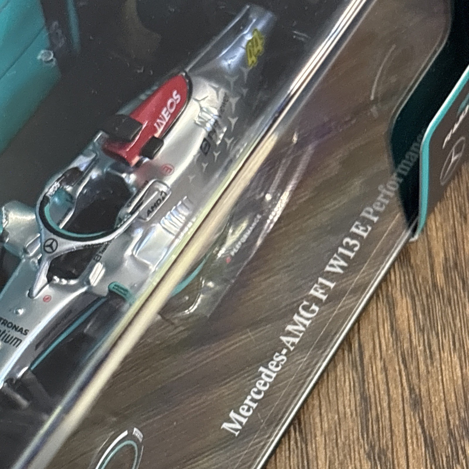 Bburago 1/43 Mercedes-AMG Petronas F1 W13 E-Perfromance Lewis Hamilton 2022 #44