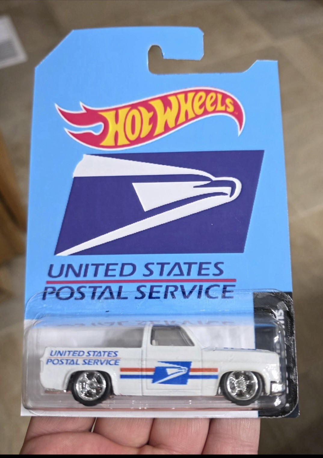 HOT WHEELS CUSTOM “83 Chevrolet Silverado USPS REAL RIDERS
