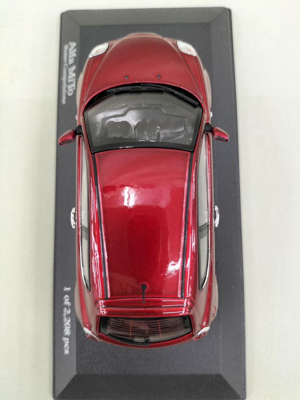 MINICHAMPS Red Metallic Alfa Mito 2009