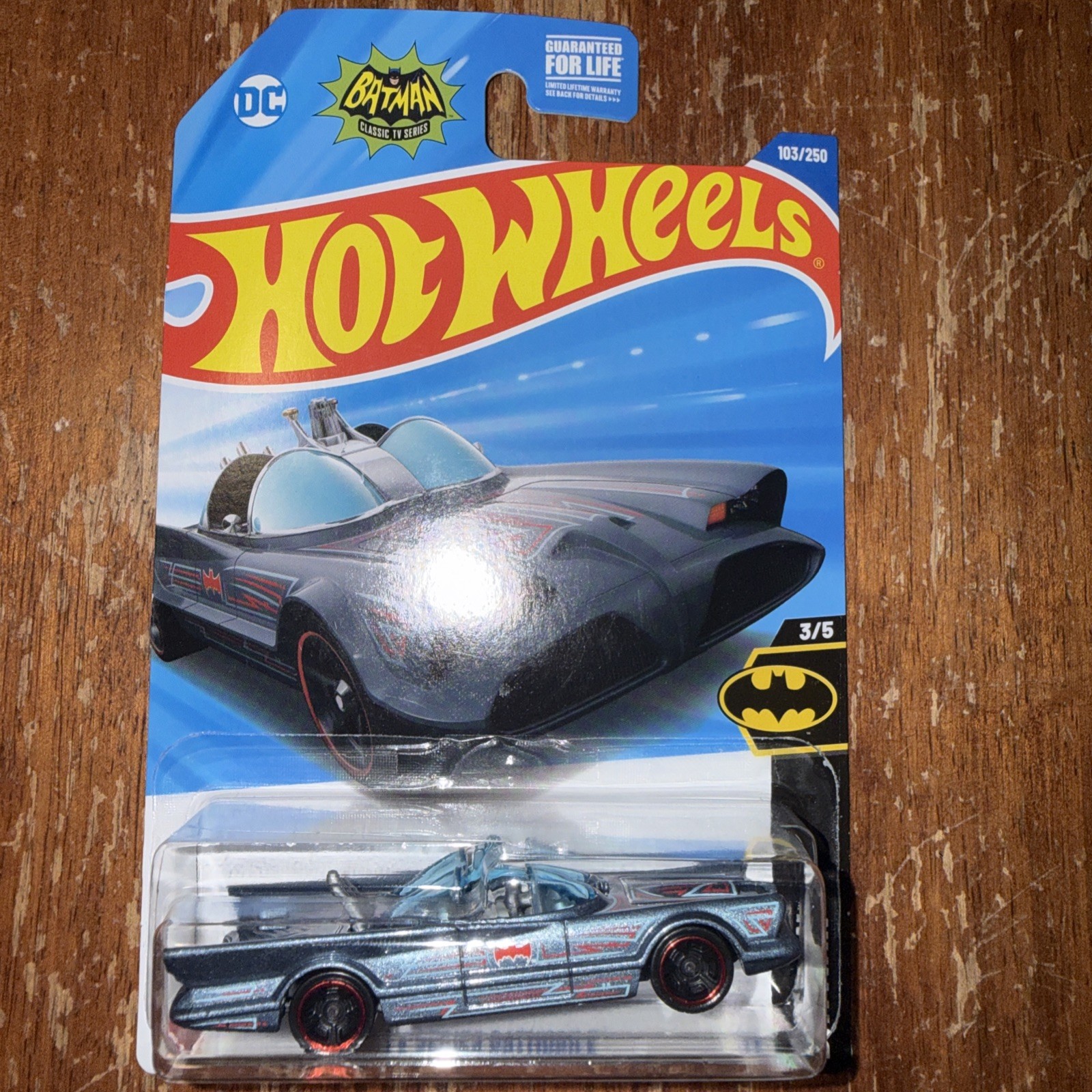 2022 HOT WHEELS CLASSIC TV SERIES BATMOBILE