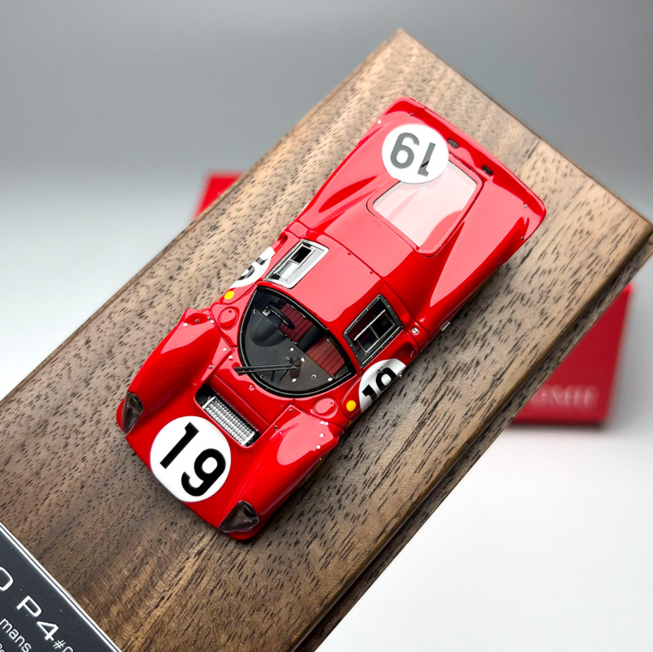 DMH 1/64 Scale 330 P4 1967 24 Hours Le Mans Endurance Race Resin Model Car Gifts