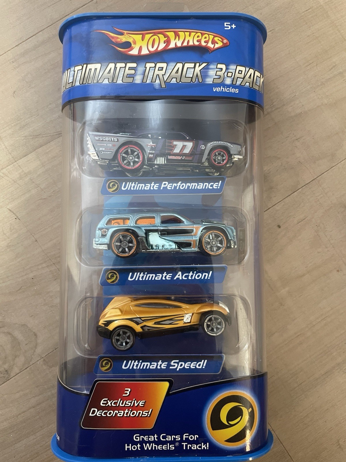 Hot Wheels Ultimate Track 3-Pack 1:64 Diecast Cars Multi-Color Unopened Box