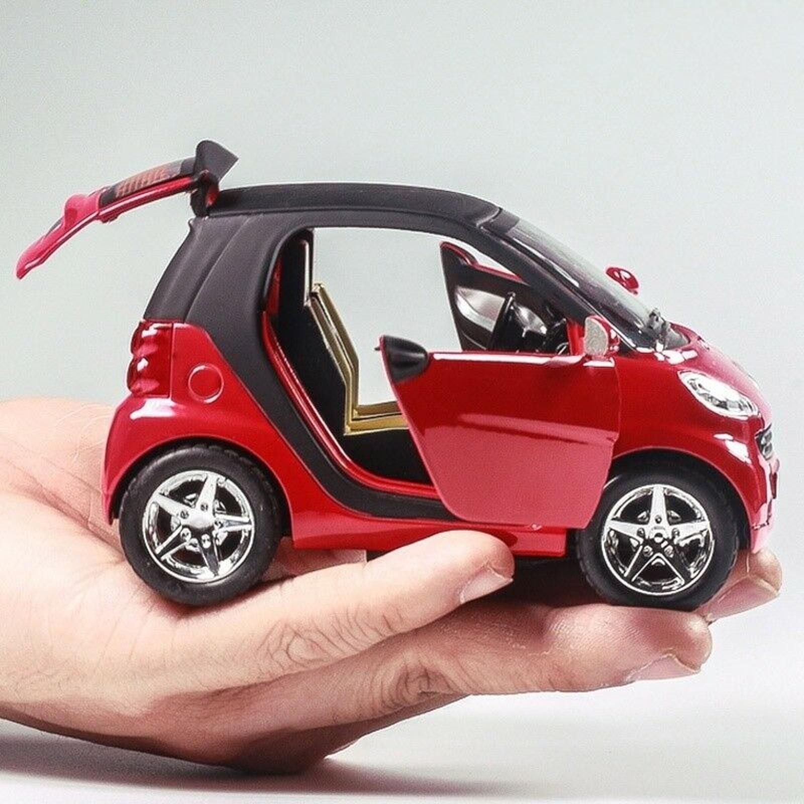 Red 1:32 Model Car Metal Diecast Toy Vehicle Kids Sound Light For Smart ForTwo S