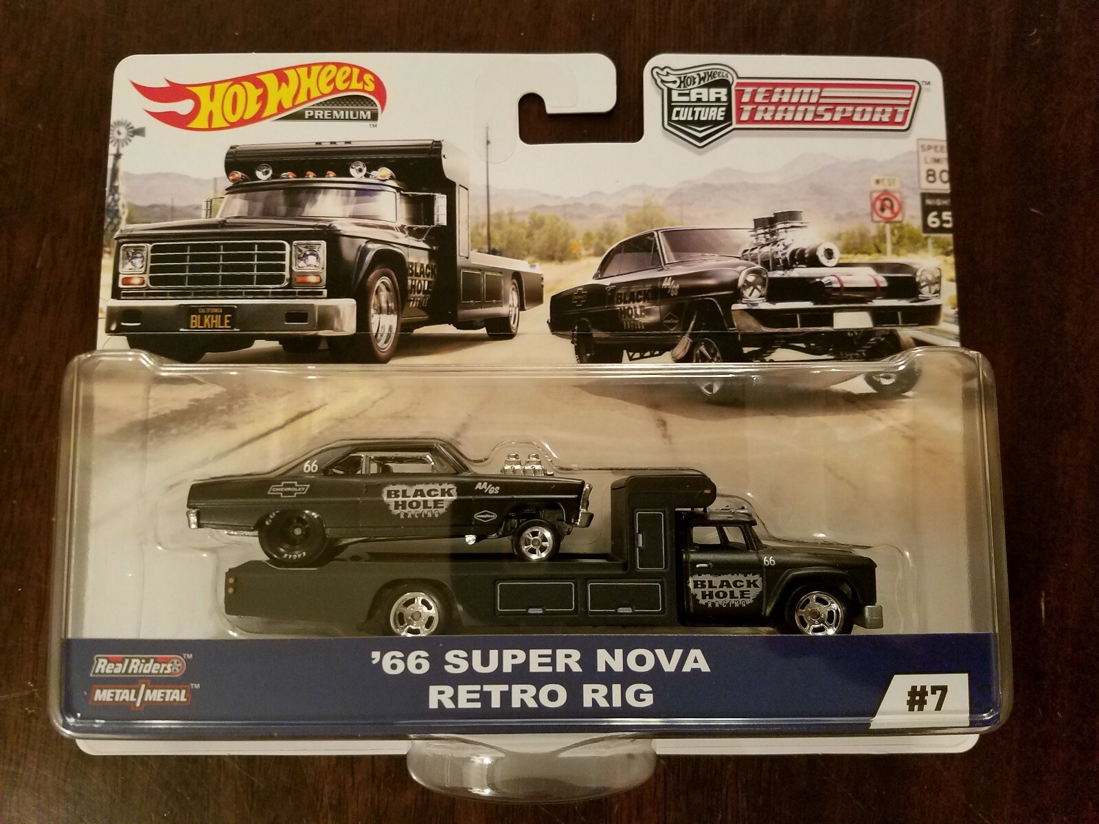 Hot Wheels 2019 Team Transport ’66 Super Nova Retro Rig Black Hole Racing *NEW*