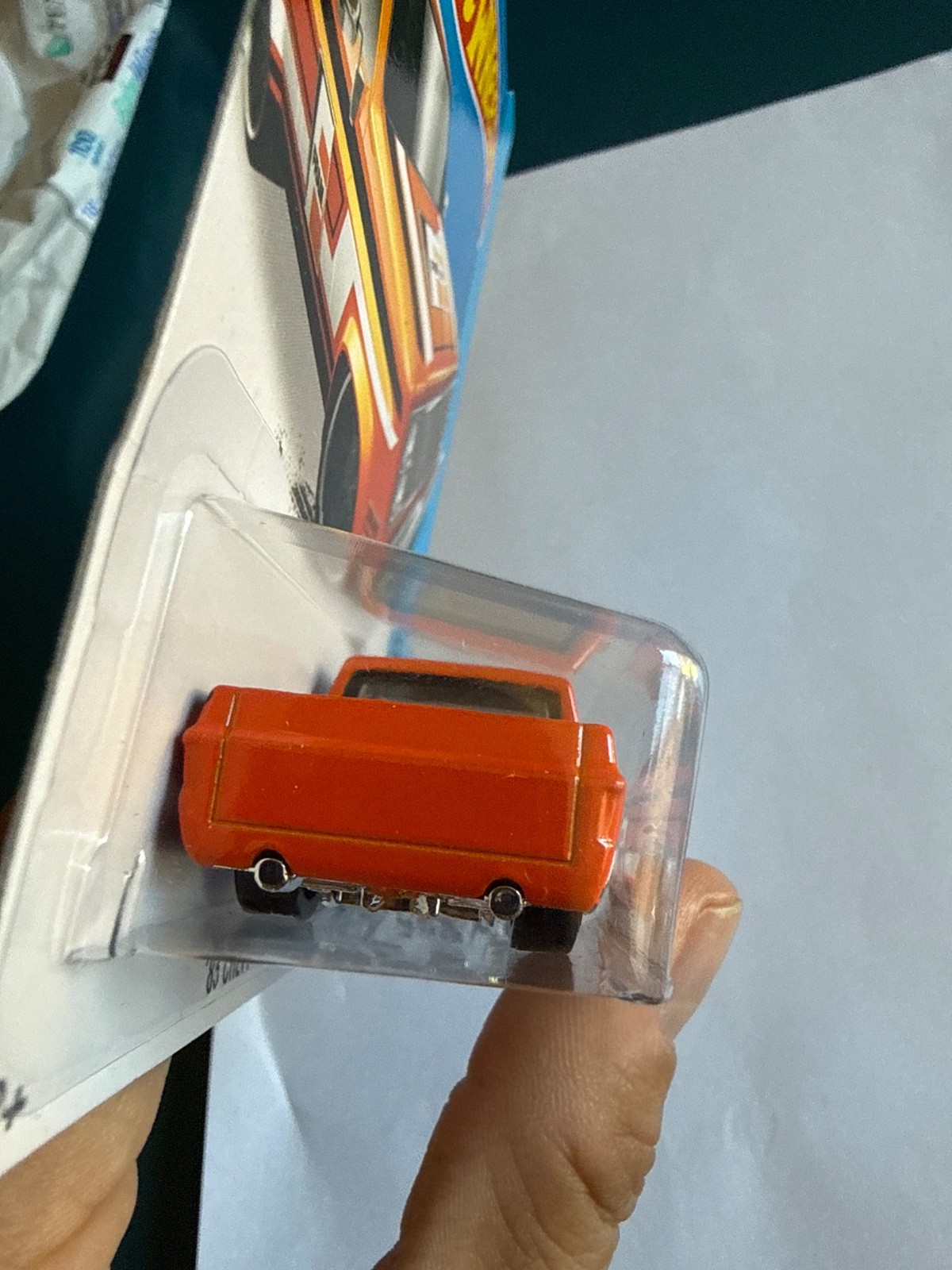 Hot Wheels HW City ’83 Chevy Silverado Fram Orange ( ERROR )