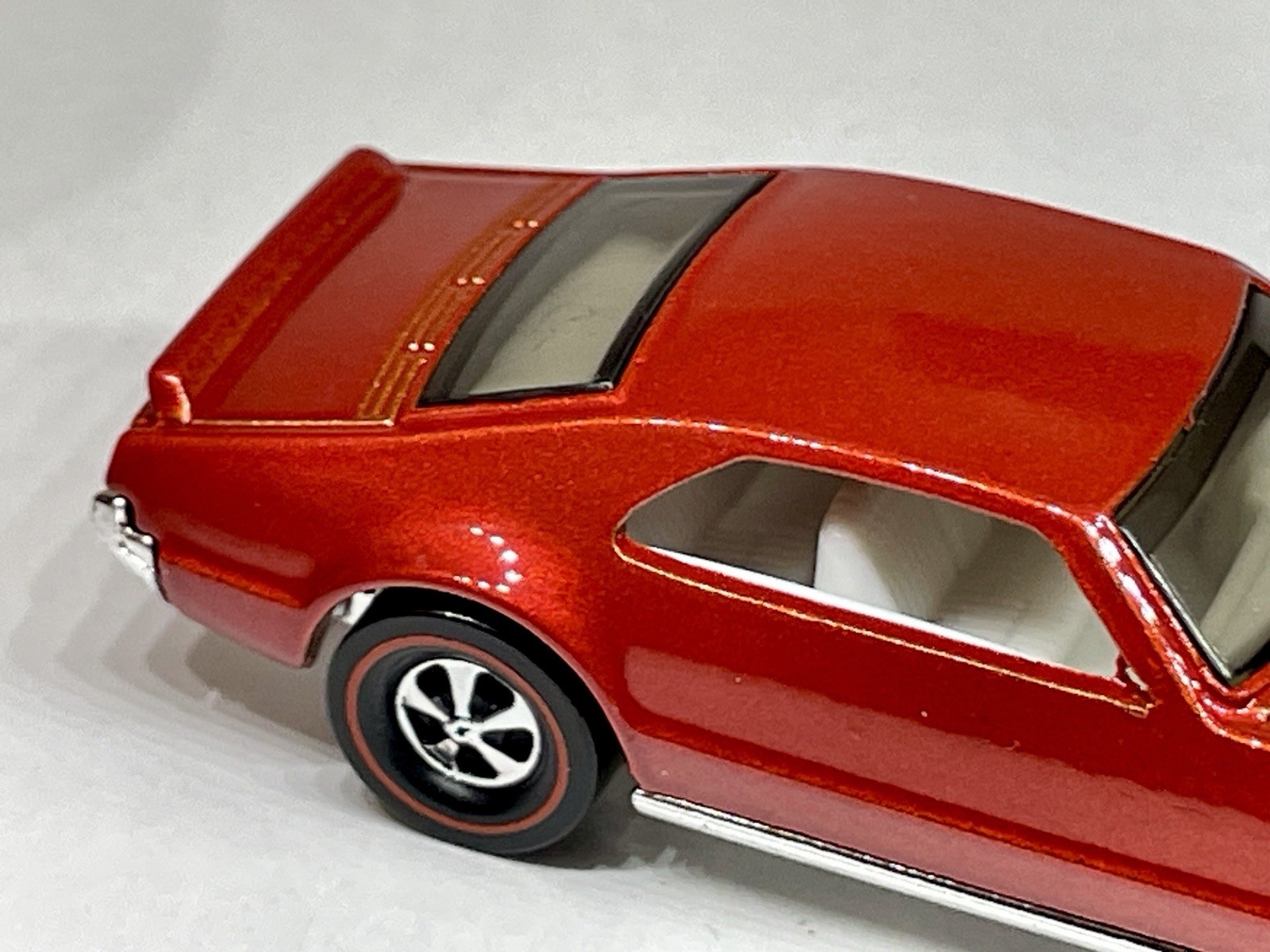 🔥 Hot Wheels CUSTOM MADE REDLINE ‘66 Toronado Diecast Car 1:64 Car