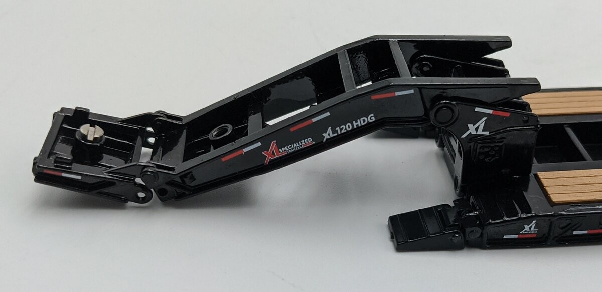 DieCast Masters 91032 1:50 XL 120 Low-Profile HDG Trailer with 2 Boosters/Box