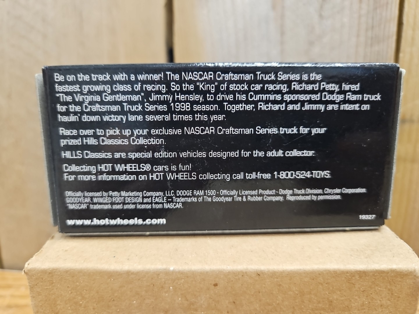 Richard Petty Hot Wheels 1/64 Craftsman Series Dodge Truck 1998 New In Box #43