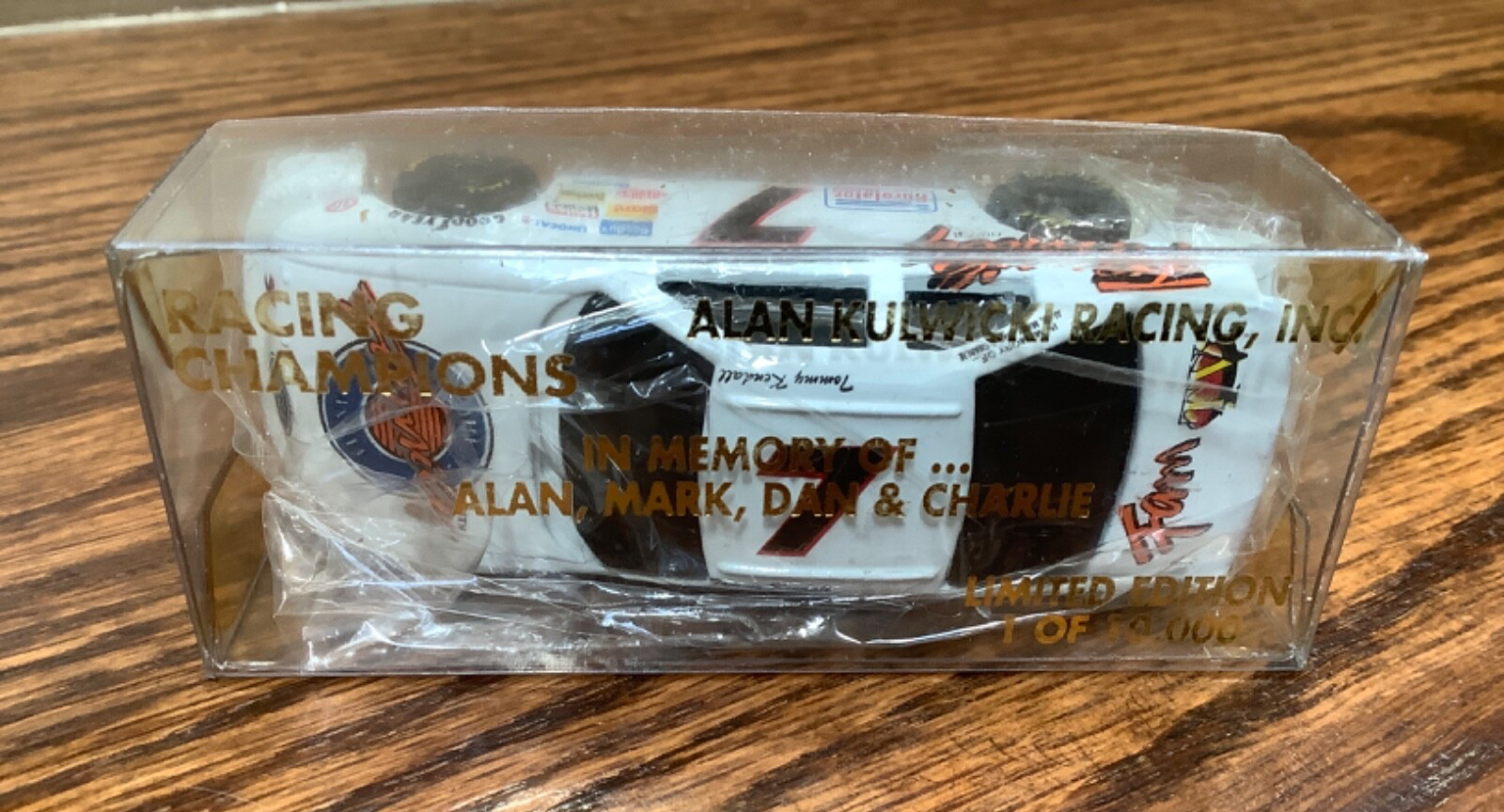 Racing Champions #7 Tommy Kendall In Memory of Alan Kulwicki 1:64 Die Cast 1993