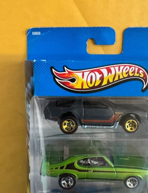 Hot Wheels Workshop Muscle Mania 5 Pack X9859 Diecast Cars NEW SEALED Ships FREE