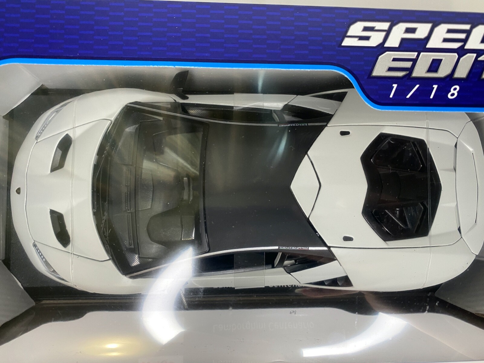 LAMBORGHINI CENTENARIO 1/18 MAISTO SPECIAL EDITION (EXCLUSIVE STYLE) WHITE