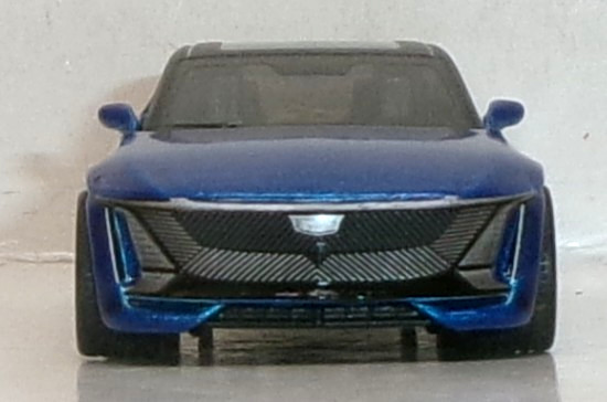 LOOSE 2026 HOT WHEELS 1:64 DARK BLUE CADILLAC CELESTIQ WHEEL SWAP REAL RIDERS