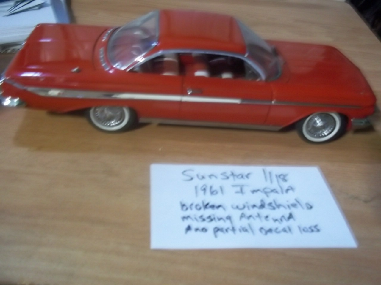 Sun Star 1:18 1961 Chevrolet Impala SS 409 Red Diecast Car