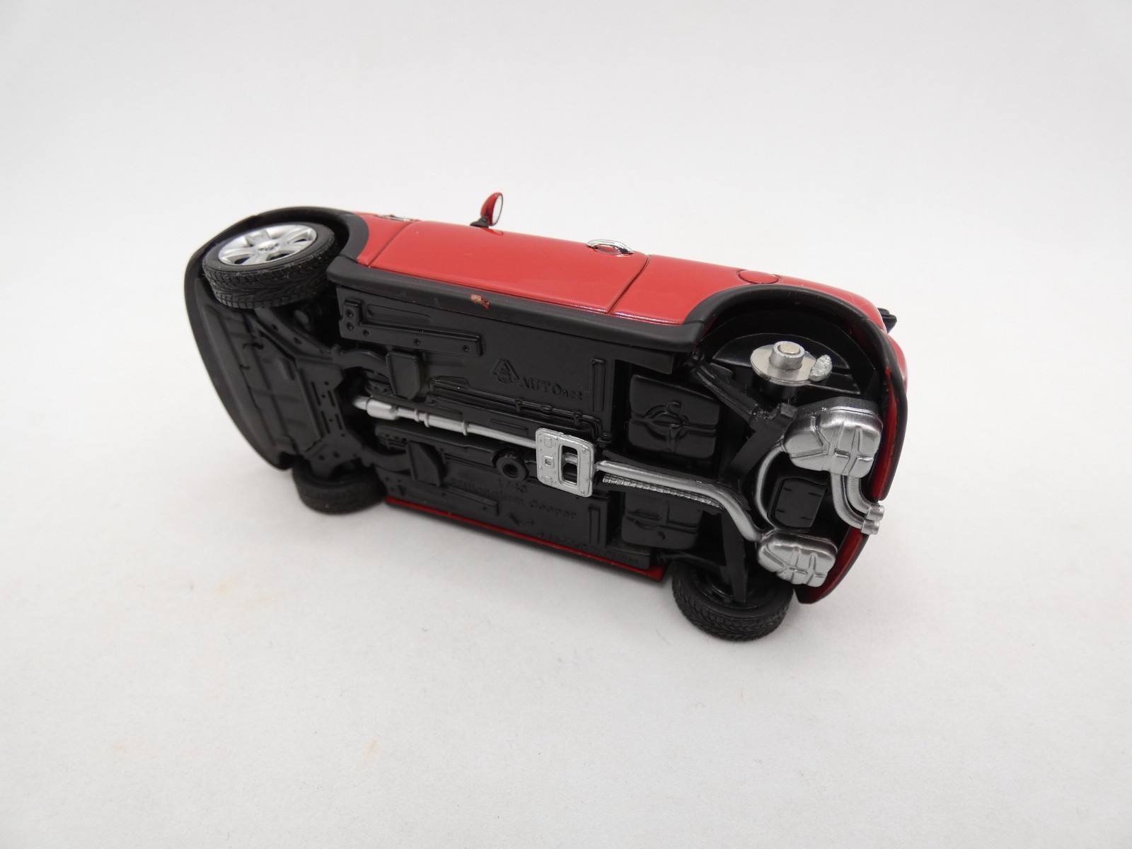 Mini Cooper S Cabriolet Red 1/43 Autoart Defect