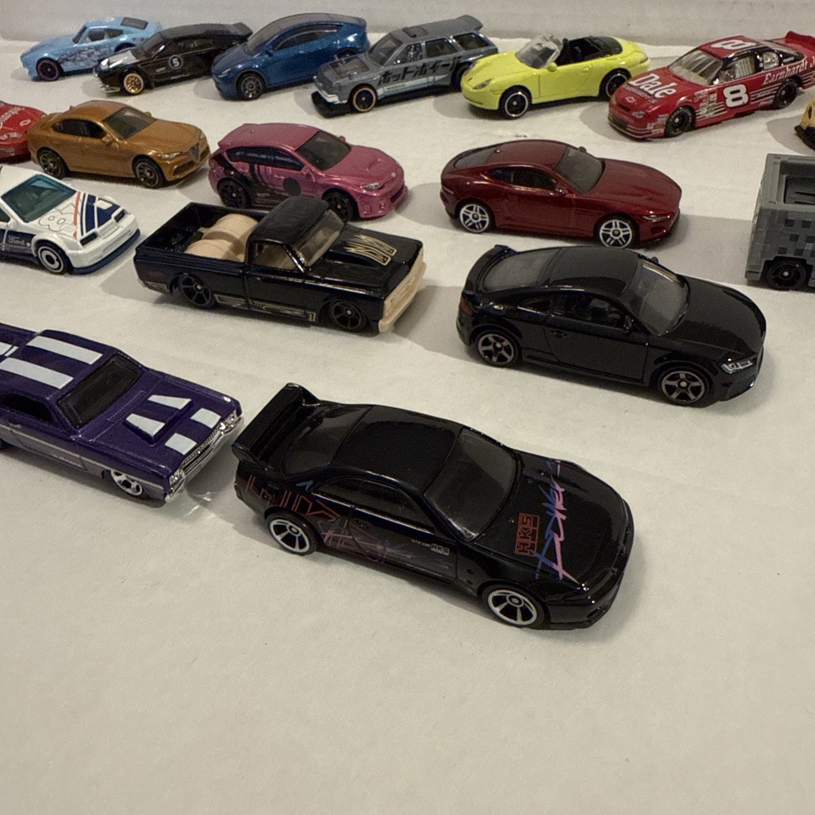 Lot Of 20 Car Vehicles – Various Models 1:64 Scale Race Car Toy Lot Collection