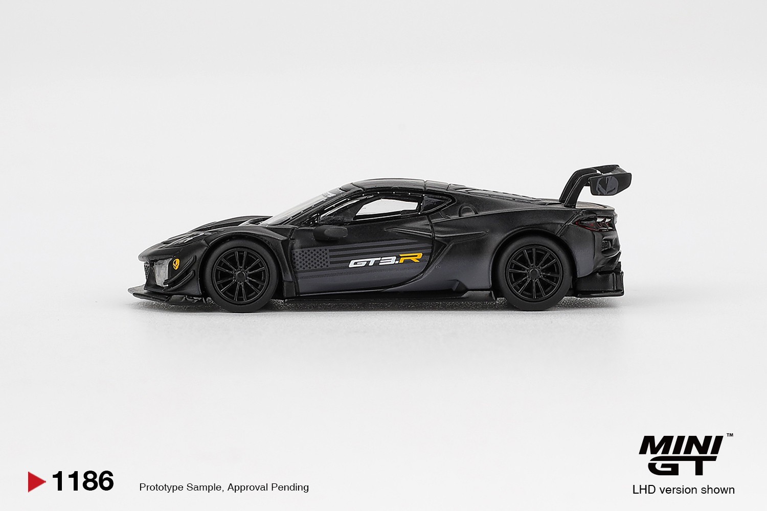 MINI GT Chevrolet Corvette Z06 GT3.R Road America Test car #1186~ 1/64