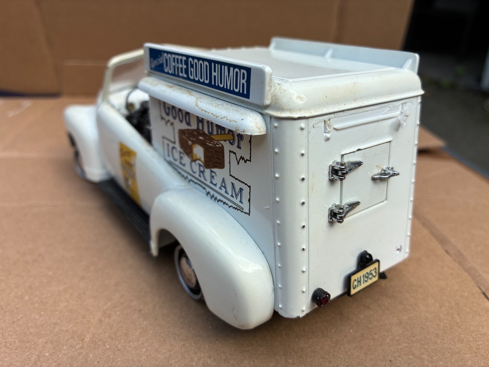 Danbury Mint 1953 Chevy Good Humor ice cream truck-missing parts