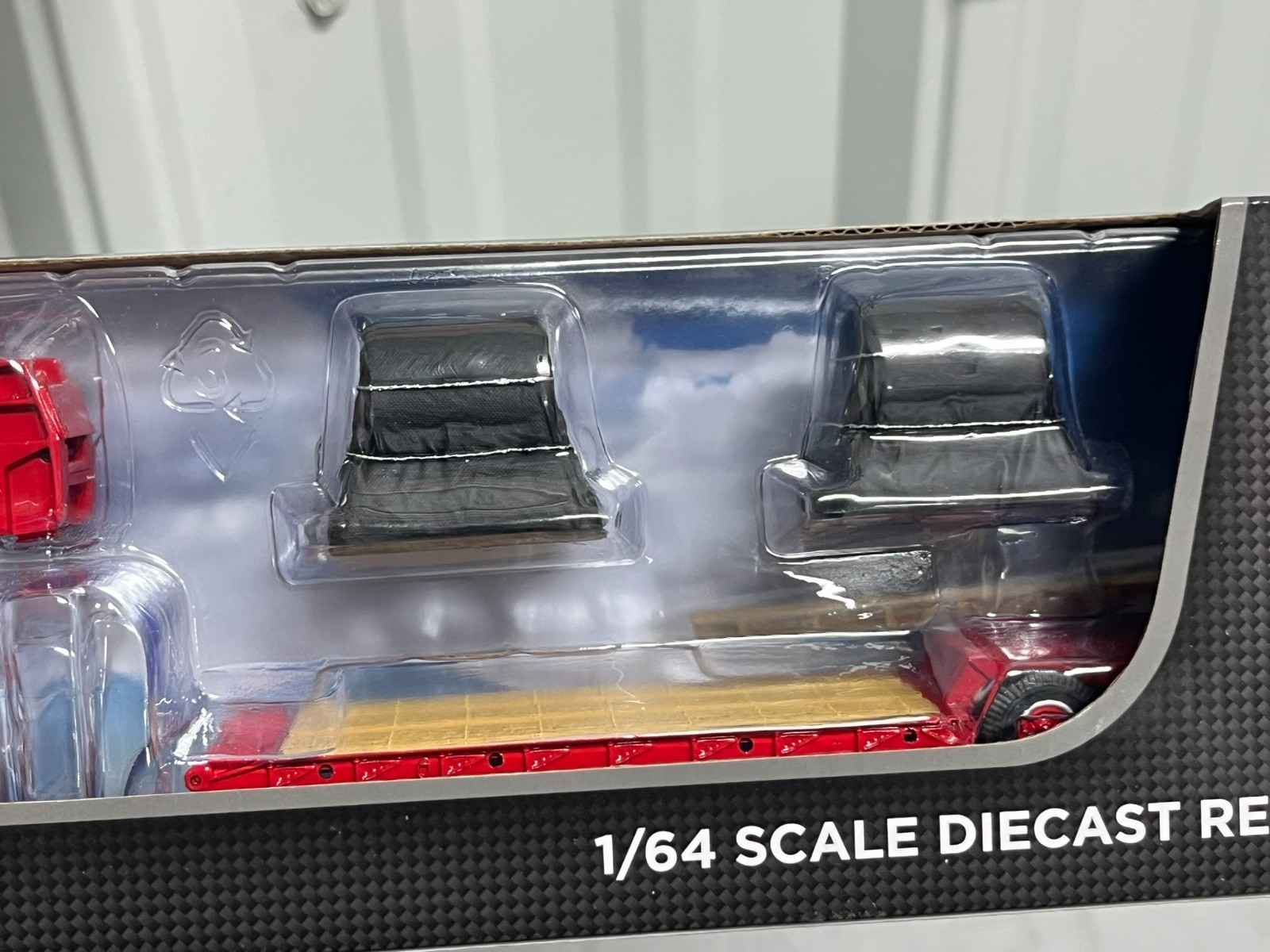 PETERBILT 352 COE Roger Low Boy w Coil LOAD NIB DCP 1:64 60-1308 Red AirFoil