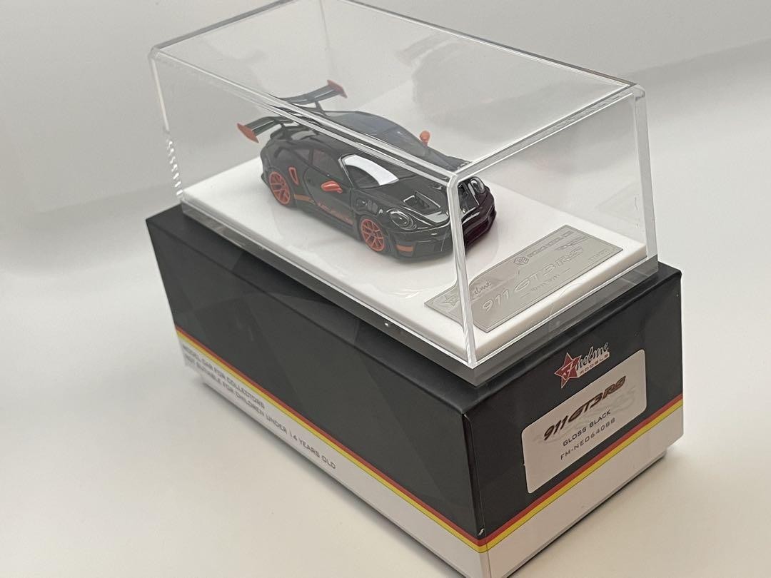fuelme 1/64 Porsche 911 (992) GT3RS Weissach Black Orange Diecast Model