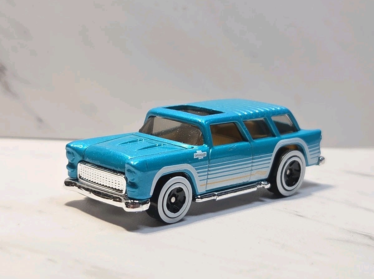 2017 Hot Wheels Classic ’55 Chevy Nomad Blue INDONESIA Diecast 1:64 Toy Race Car