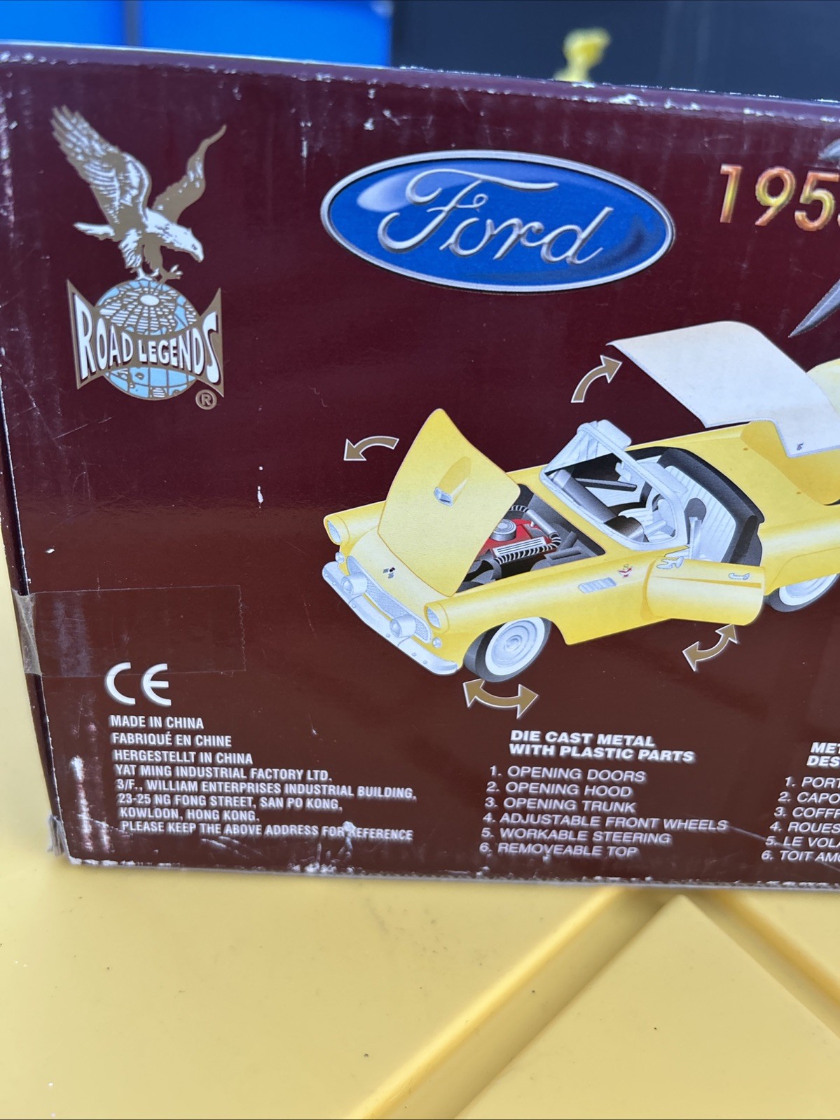 Road Legends Yat Ming 1955 Thunderbird Yellow removable top scale 1:18 Used