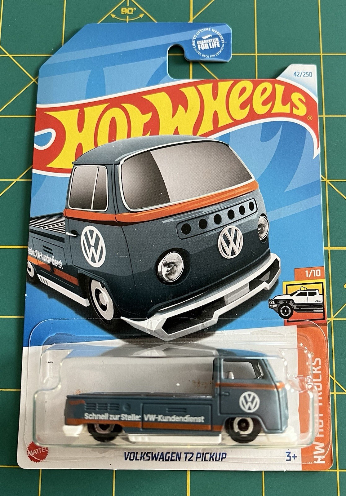 LOT OF 3 – 2024 HOT WHEELS VOLKSWAGEN T2 PICKUP AND VW T3 CUSTOM NEW FOR 2024