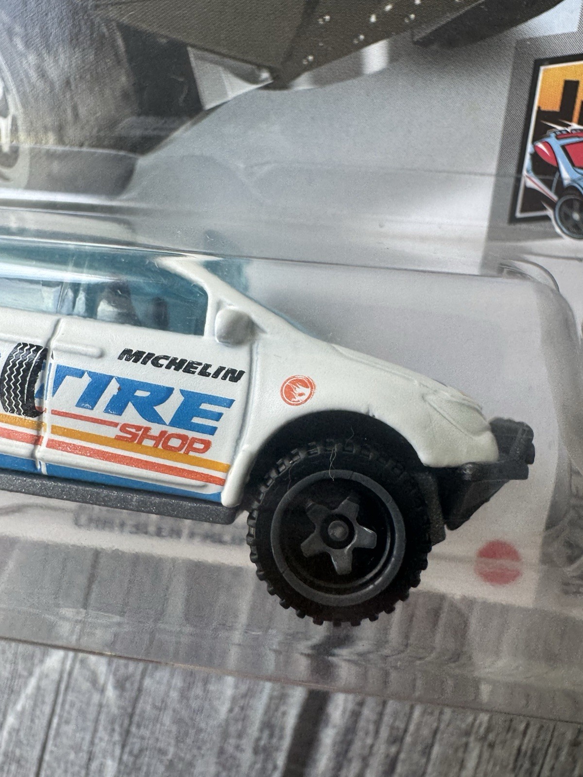 2019 Hot Wheels HW Metro Chrysler Pacifica #165 Treasure Hunt 10/10!