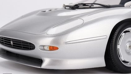 Jaguar XJ220 Silver in 1:12 scale by True Scale Miniatures