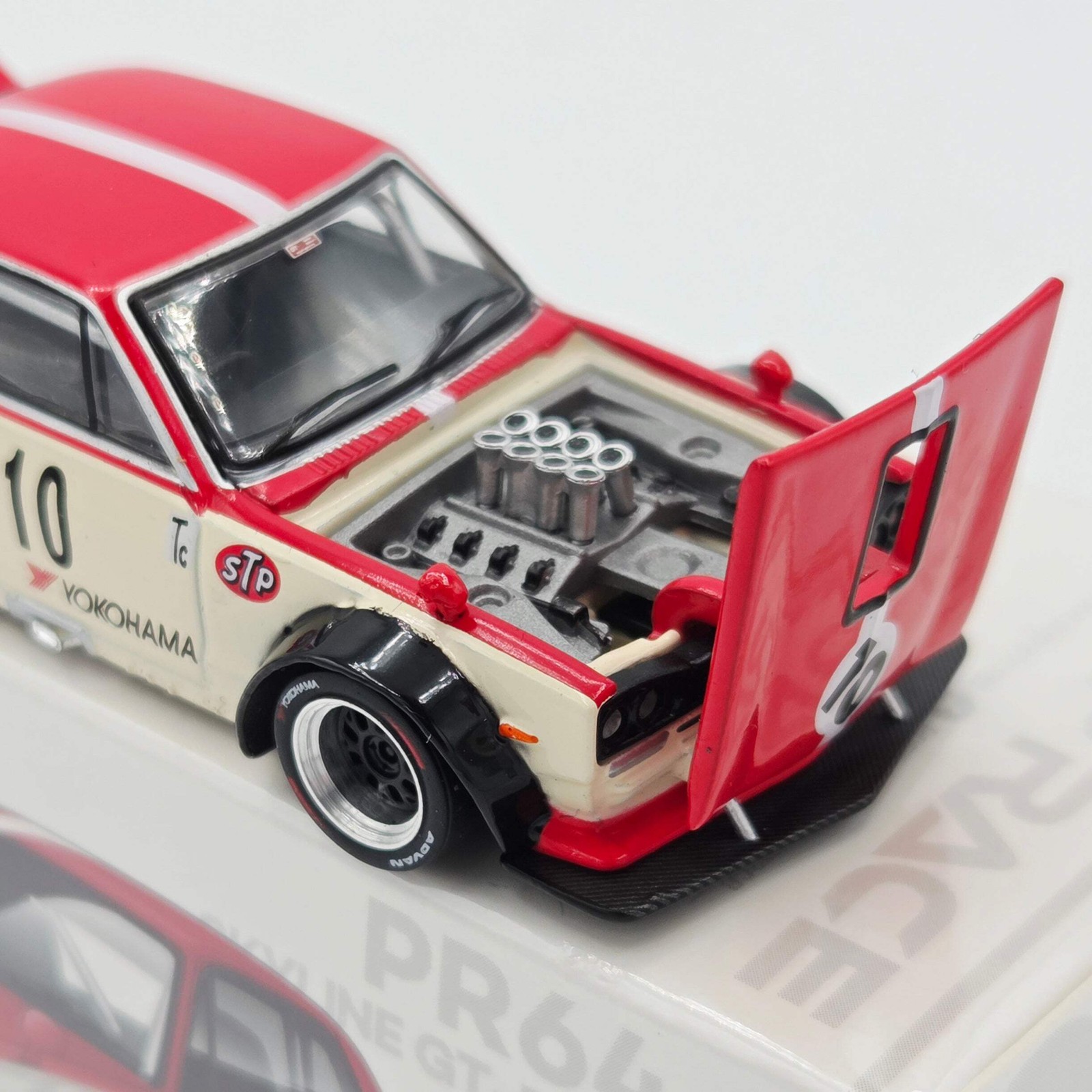Pop Race Nissan Skyline GT-R V8 Drift Hakosuka – 1:64, Watanabe (2026)