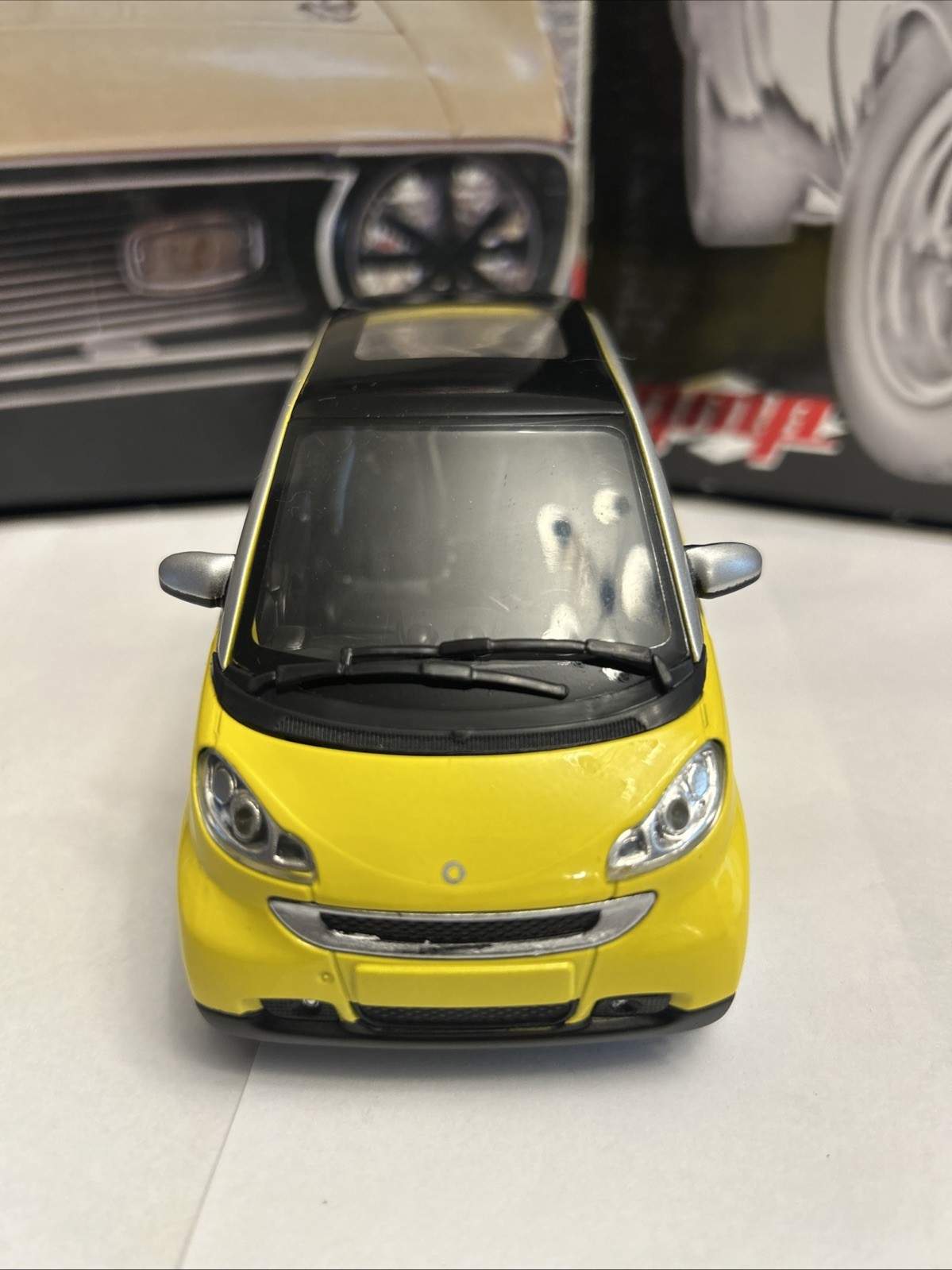 1:24 Ray Toys Smart Car Diecast Yellow
