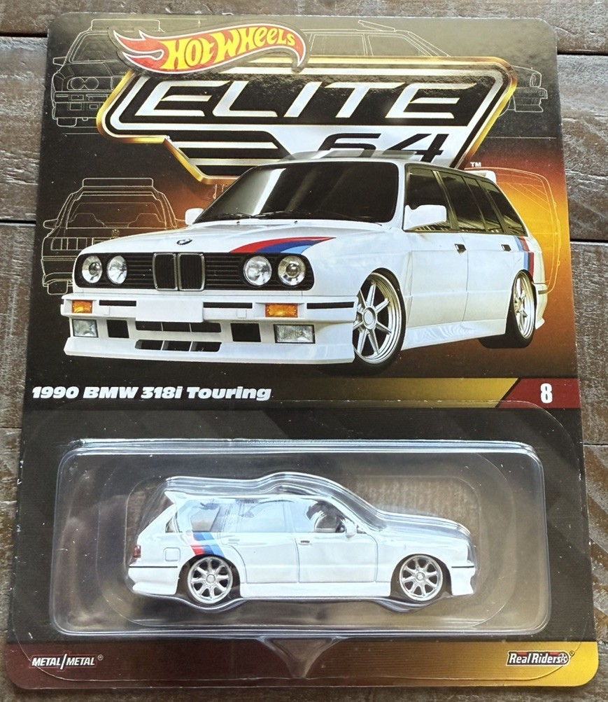 Hot Wheels Elite 64 #8 1990 BMW 318i Touring White 1:64 Diecast Real Rider HNJ60